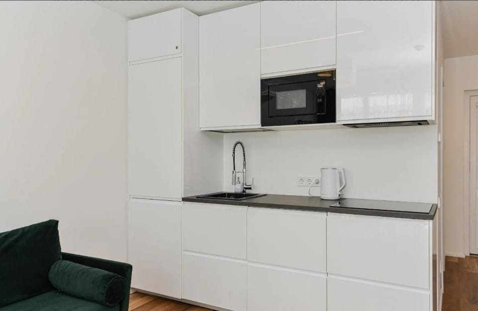Išskirtinis namas Palangoje su privačiu baseinu, masažiniu lauko kubilu ir pirtimi Villa in Palanga
