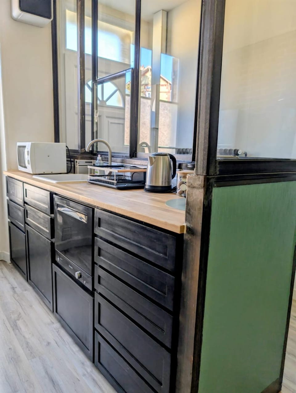 Serenity Family House - Appartement 4 personnes avec 2 chambres en plein coeur de Chantilly Apartment in Chantilly