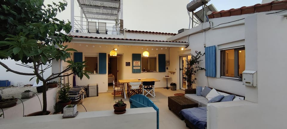 Patio, Balcony/Terrace, Seating area, Dining area