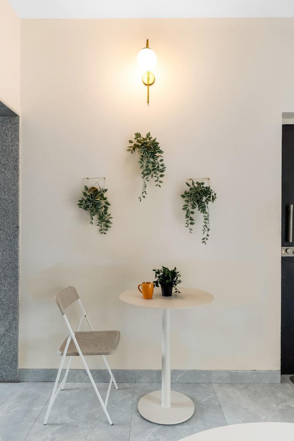 Living room, Decorative detail