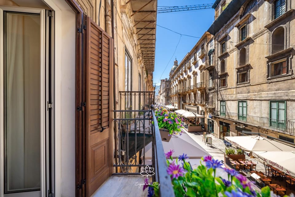 Property building, Spring, Day, Neighbourhood, View (from property/room), Balcony/Terrace, City view, Street view