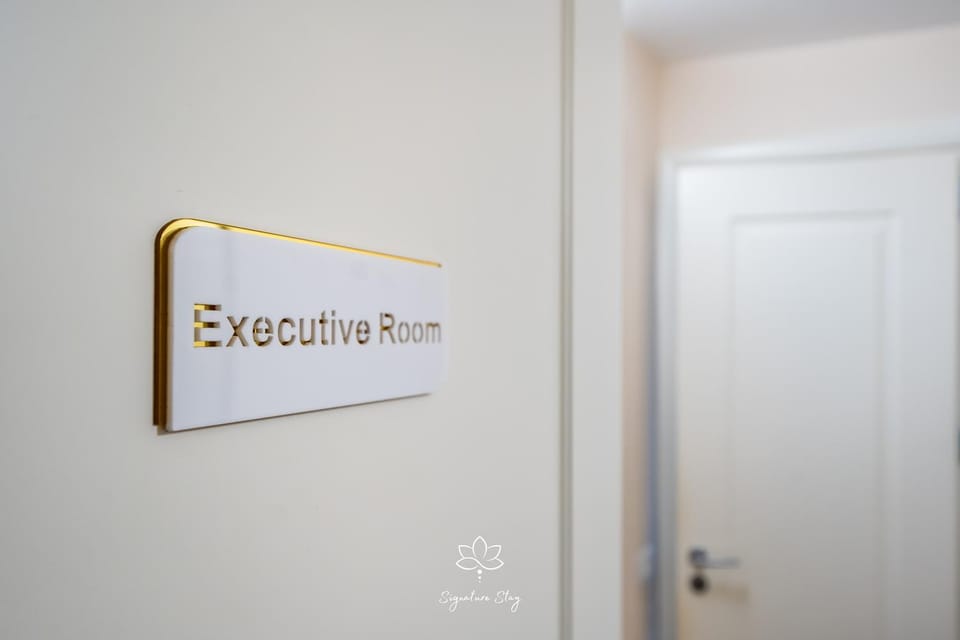 Logo/Certificate/Sign