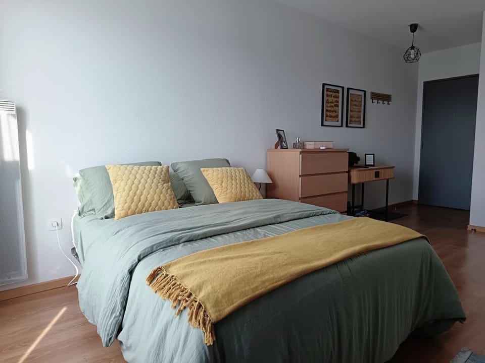 Studio avec parking gratuit Apartment in Nouvelle-Aquitaine