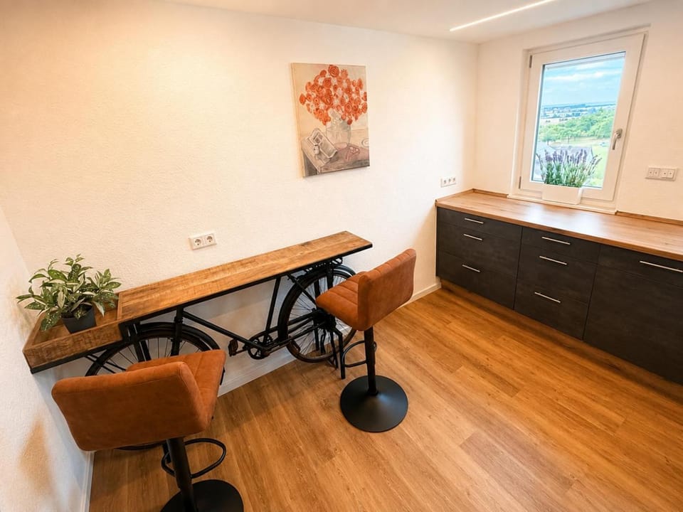 Dining area, Breakfast, kitchen