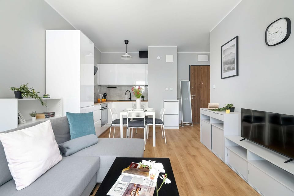 Kitchen or kitchenette, Living room, Seating area, Dining area, oven