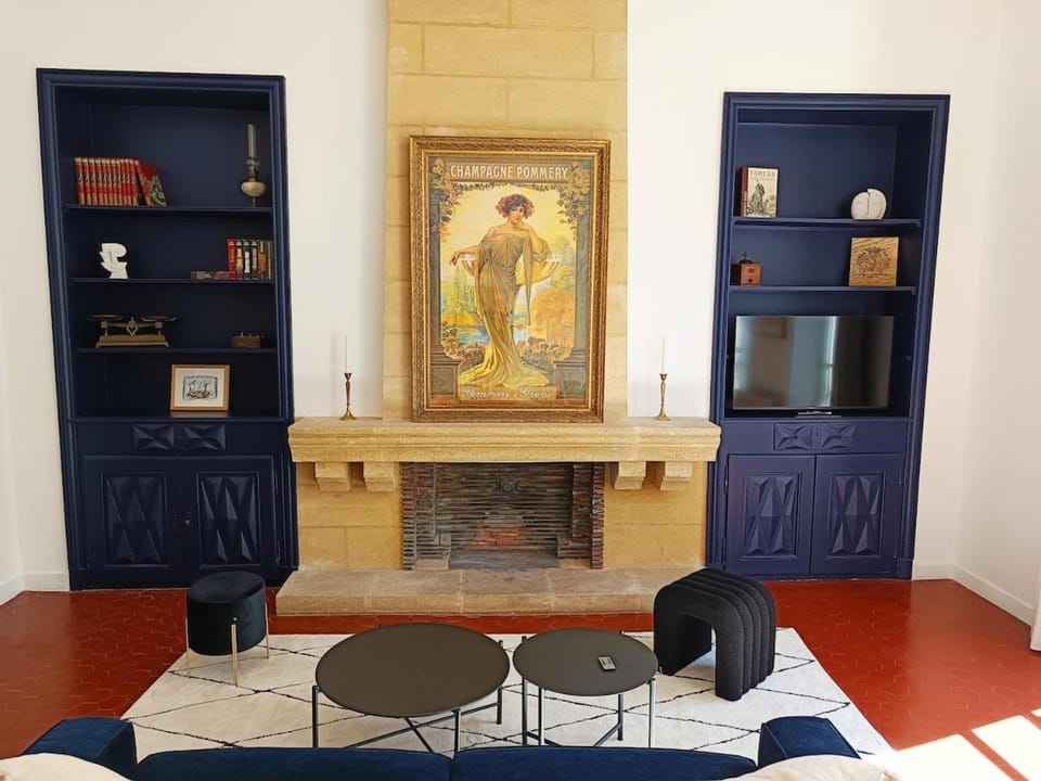 Chez Victor Hugo , appartement élégant au coeur d'Avignon Apartment in Avignon