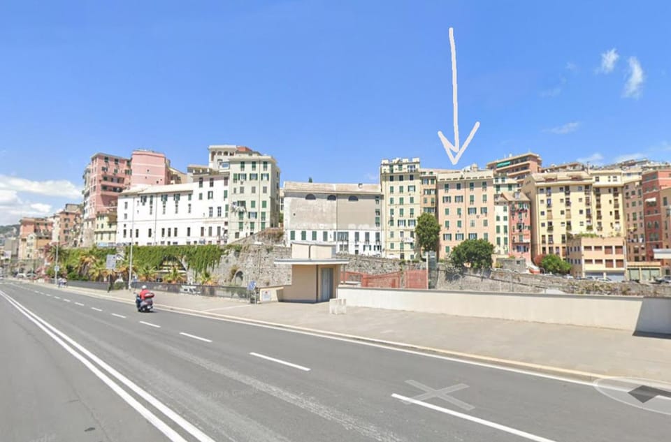 Happy Family Apartments Marina Apartment in Genoa