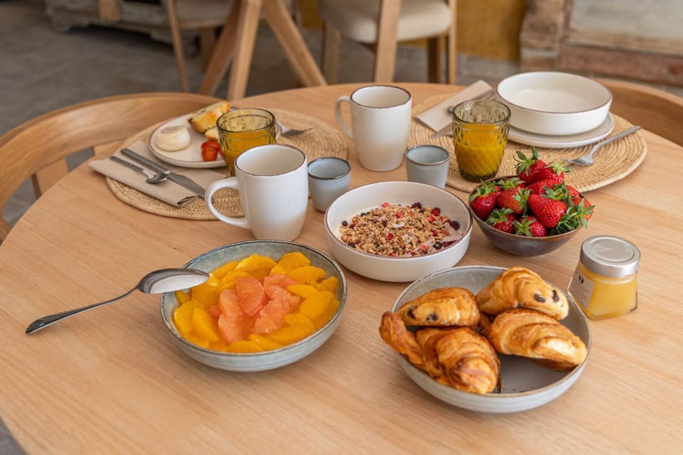 Continental breakfast