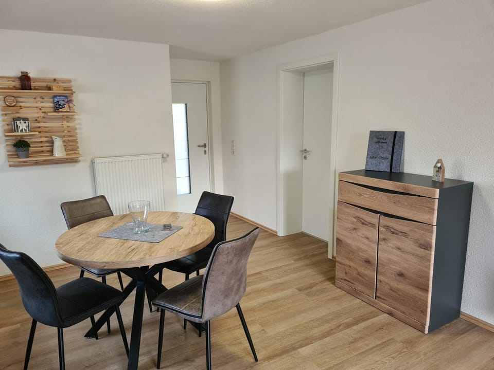 Gästehaus Waldliebe Whg Akazie Apartment in Saarland, 66, Germany