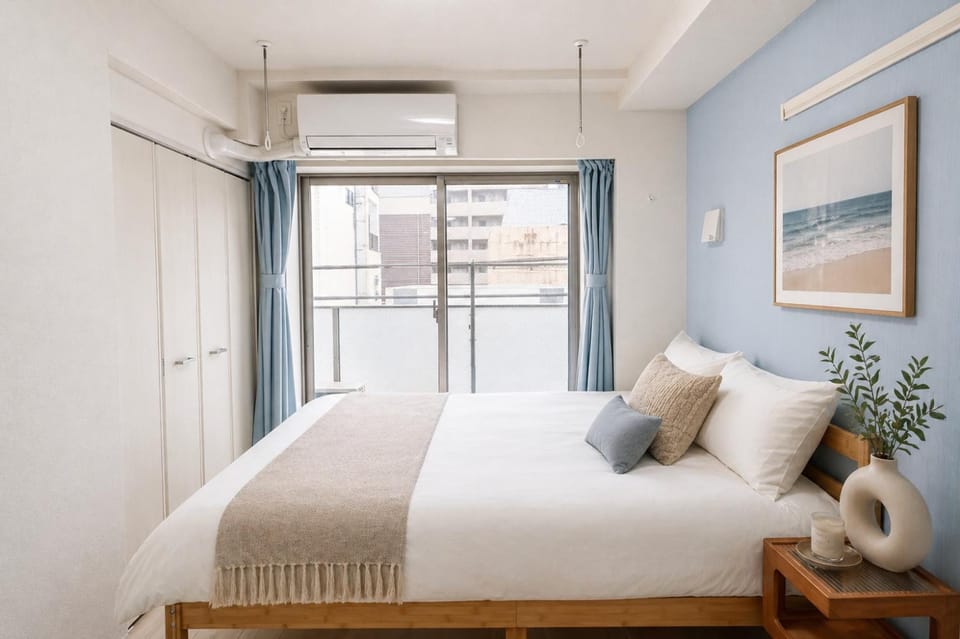 Bed, Photo of the whole room, Bedroom, air conditioner