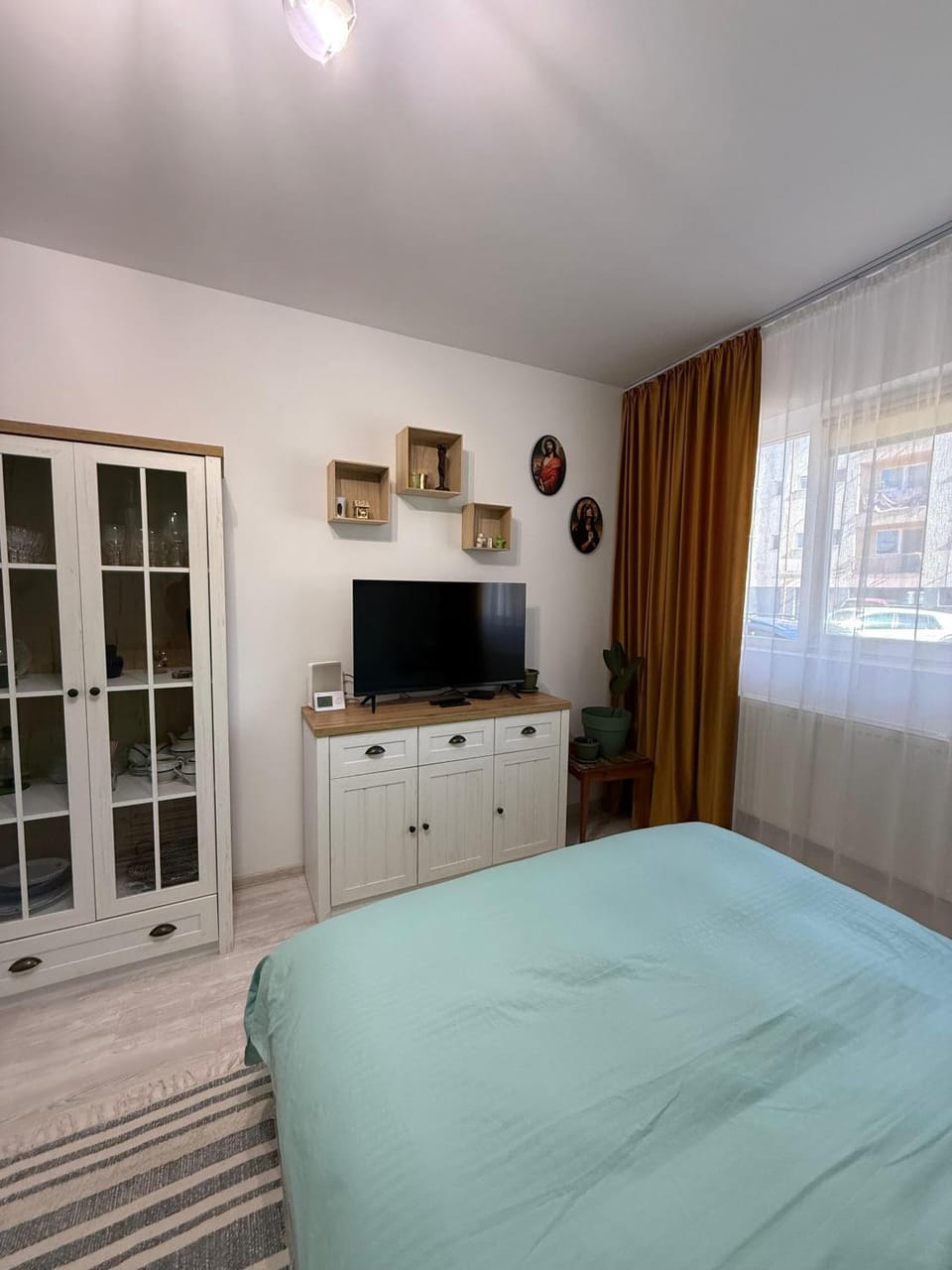 TV and multimedia, Living room, Bedroom