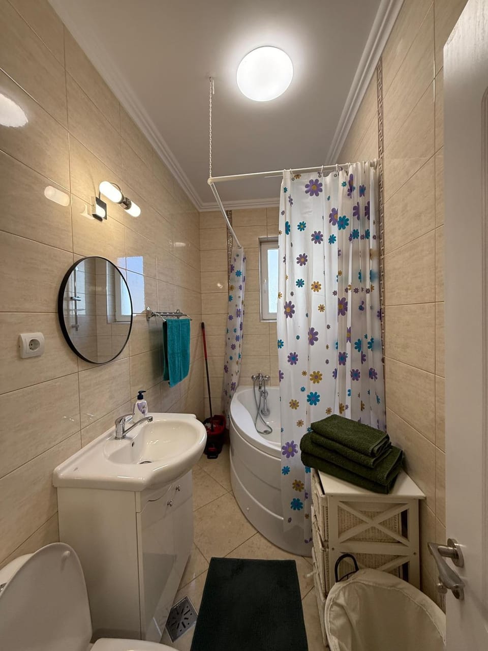 Bathroom, Bath
