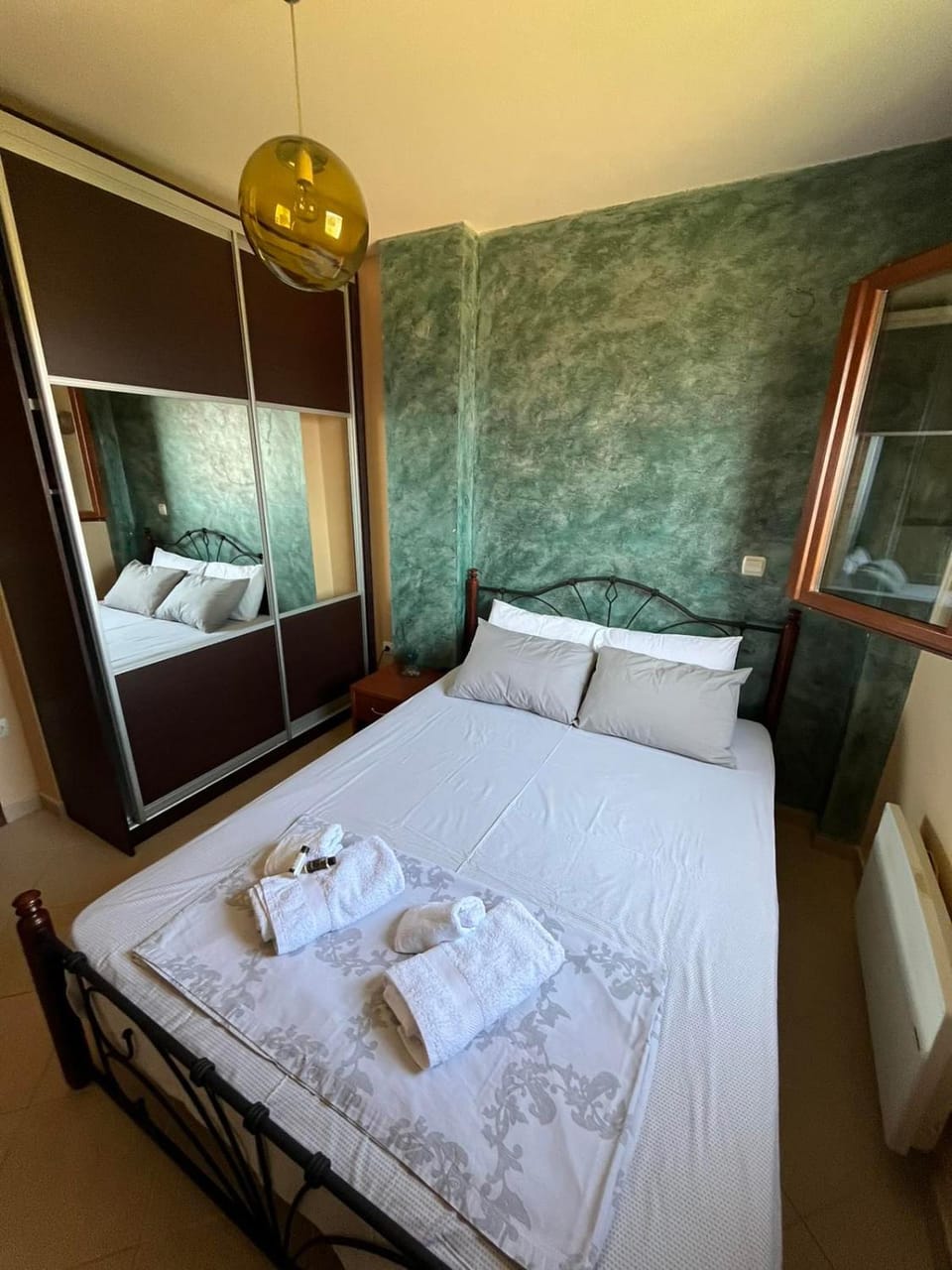 Sea View Apartment in Afytos Center Apartment in Halkidiki