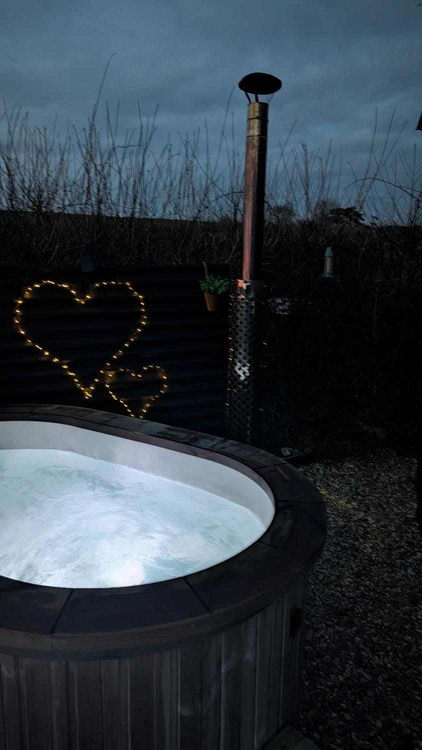 Patio, Hot Tub