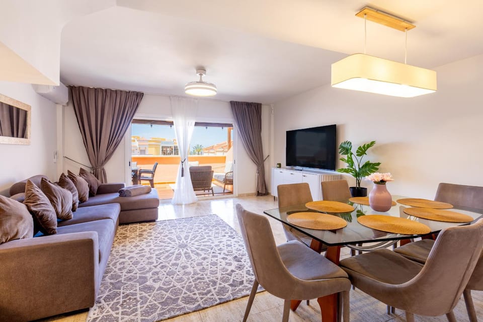 Panoraminiai 3 aukštų Namai Virš Vandenyno Apartment in Costa Adeje