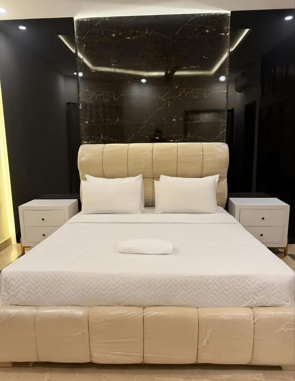 Luxury 2 bedroom apartment Apartment in Islamabad