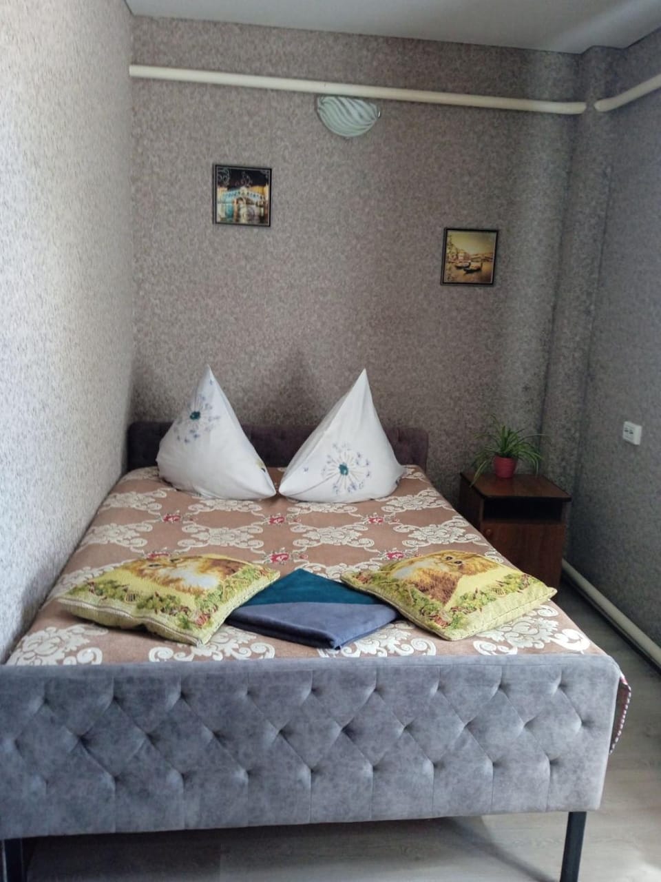 Гостинний двір Hotel in Ukraine