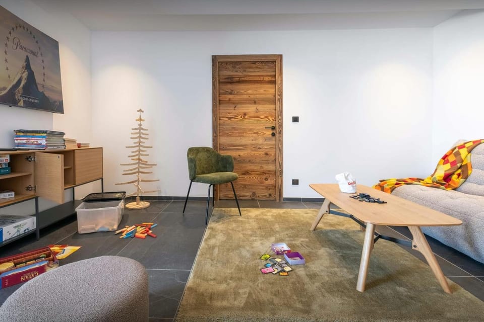 Communal lounge/ TV room, TV and multimedia, Seating area, Evening entertainment, Area and facilities