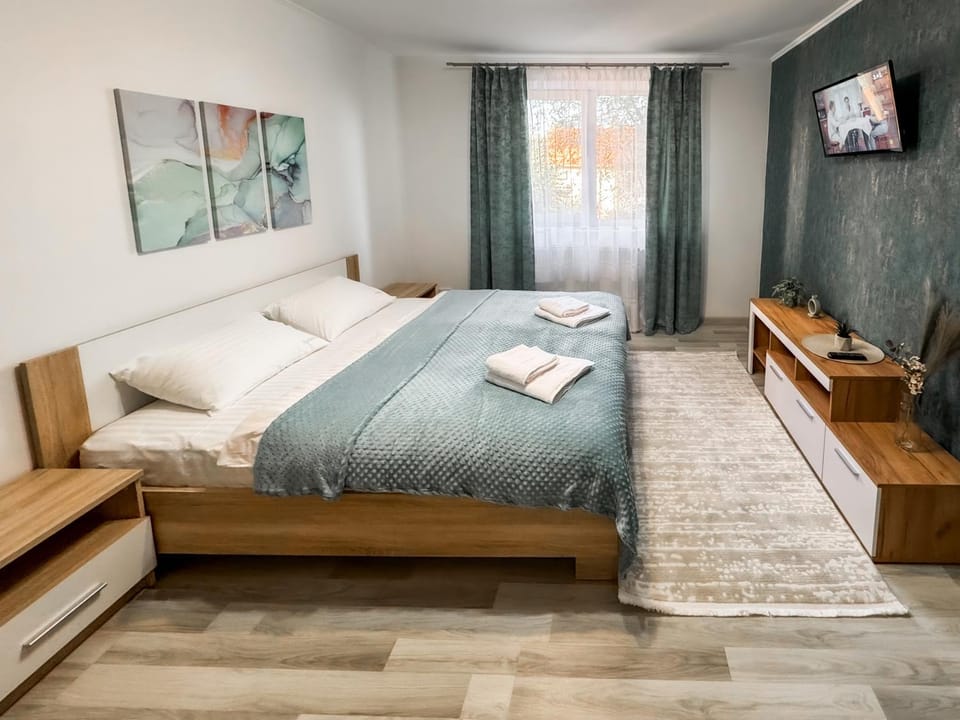 TV and multimedia, Bedroom
