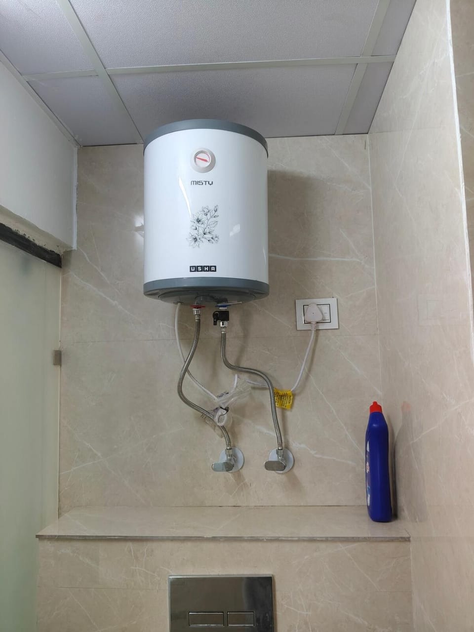 comfort with care Apartment in Noida