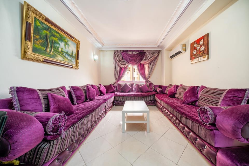 First Line Beach & Free Parking Apartment in Tangier