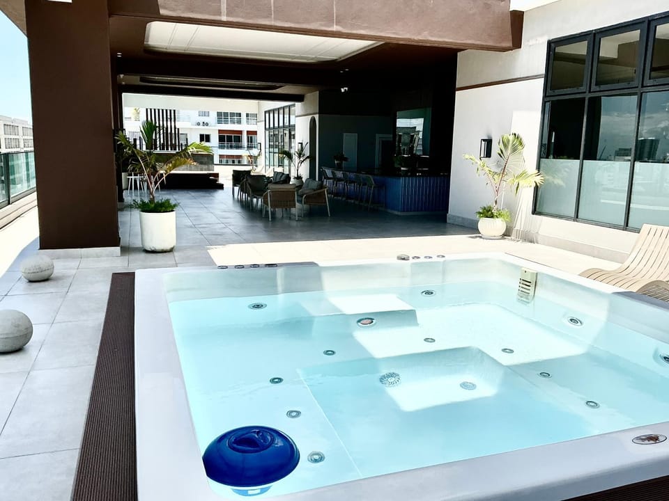 Hot Tub