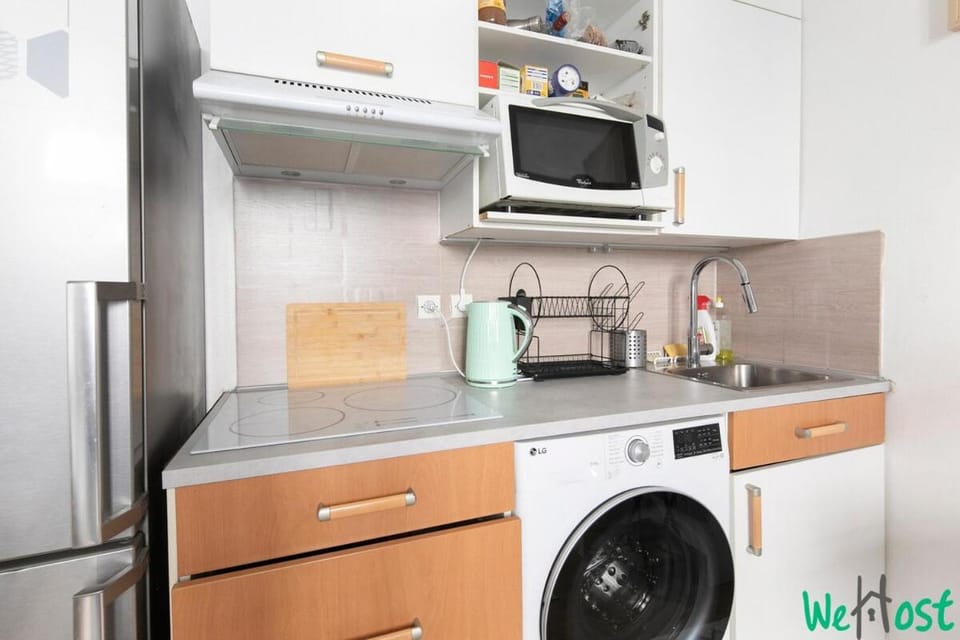 WeHost - Studio chic & lumineux – Canal Saint-Martin Apartment in Paris