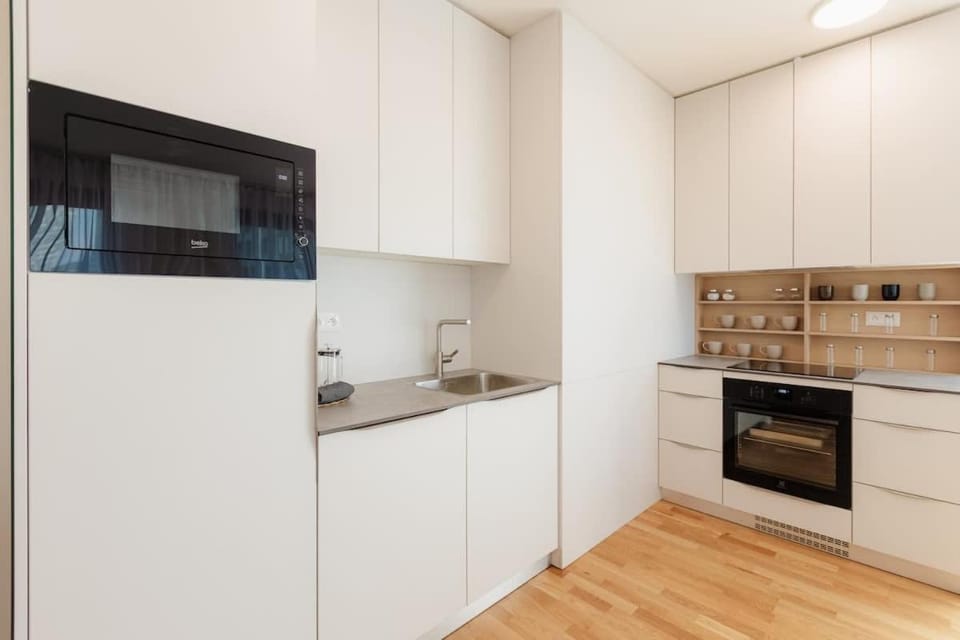 BNB Metropolis Apartment with Garage Parking Apartment in Bratislava