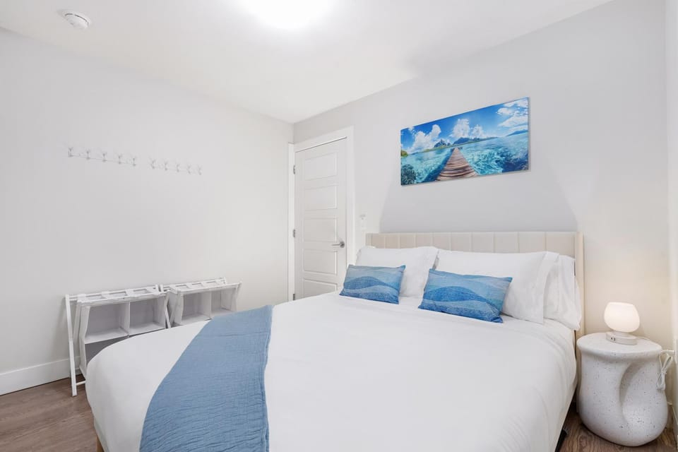 Cozy and Central 1 BR in Vancouver House in Vancouver