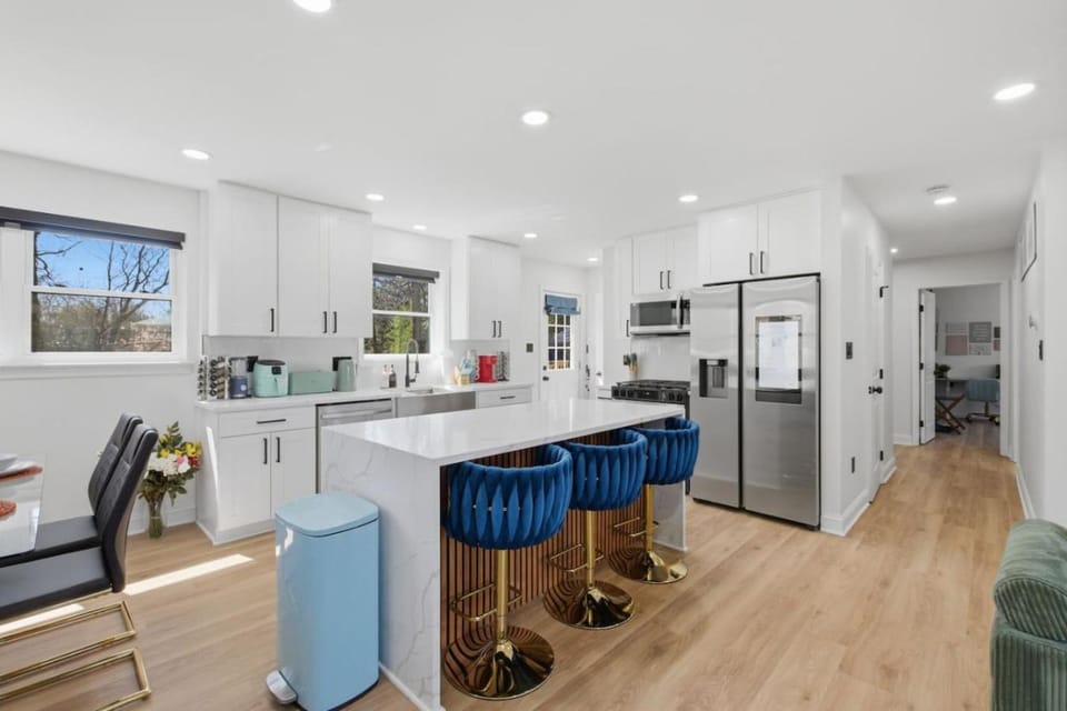 Elegant Springfield Getaway near Washington DC. House in Springfield