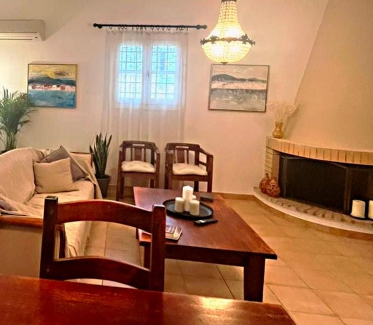 Castelli Retreat Villa in Spetses