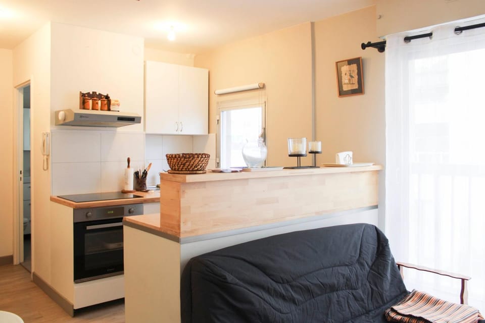 A charming retreat just outside Paris Apartment in Vincennes