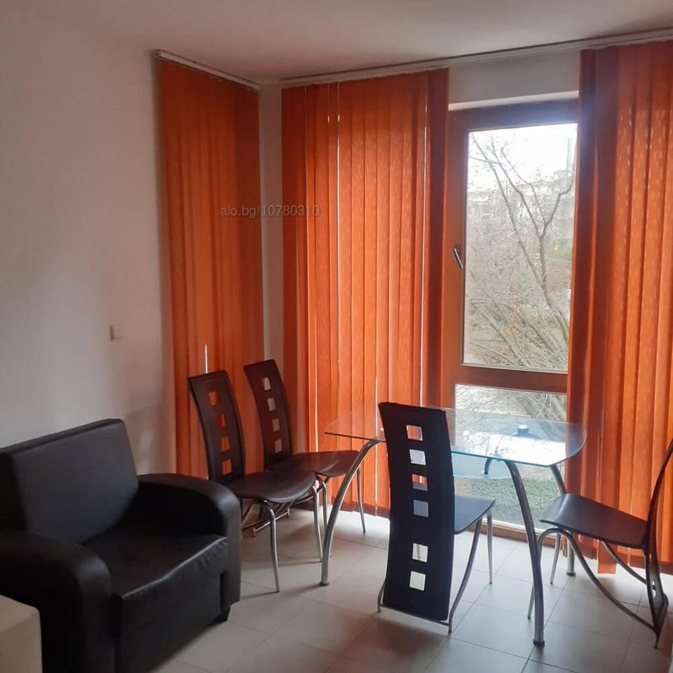 Bright and Cozy 3 Bedroom Apartment in Central Sunny Beach Apartment in Sunny Beach