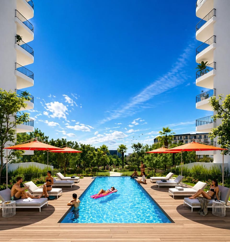 Swimming pool