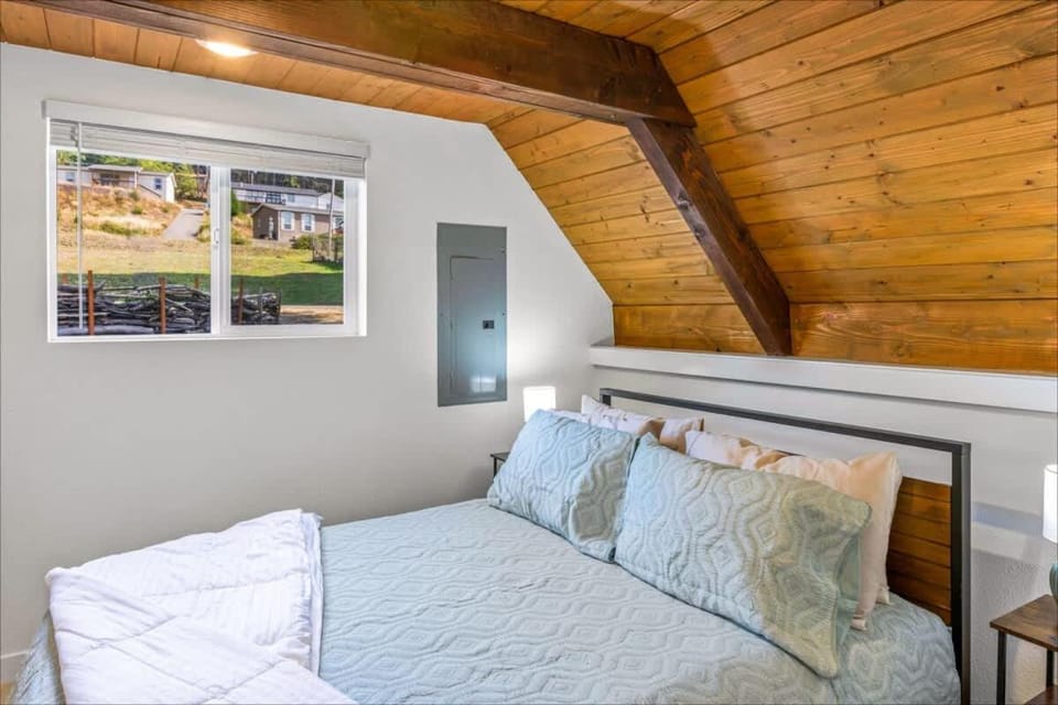 Beautifully Remodeled Beach Front A-Frame Chalet in Shelton