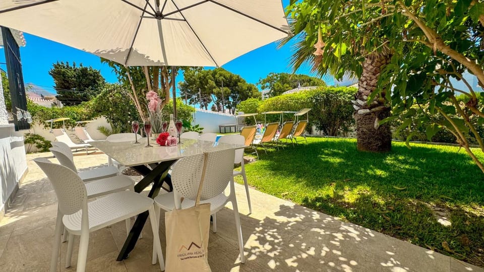 Patio, Garden, Garden view