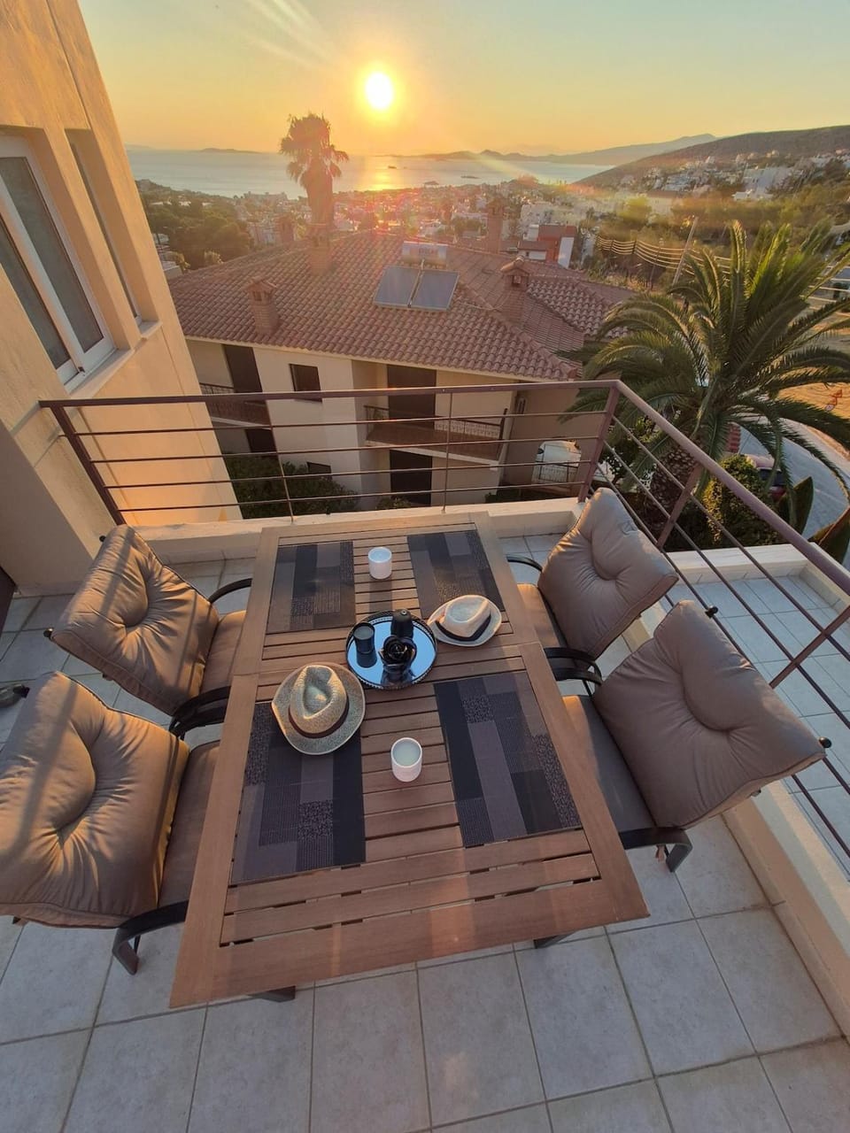 View (from property/room), Balcony/Terrace, Sunset