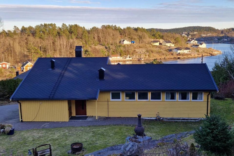 The sea view. 3 BR House in Viken, Norway