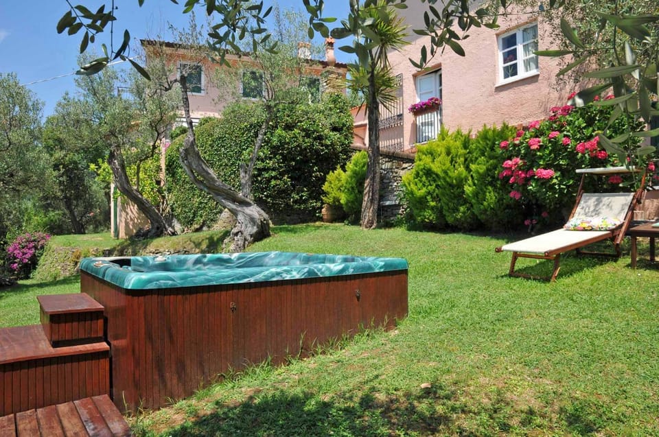 Hot Tub, Open Air Bath