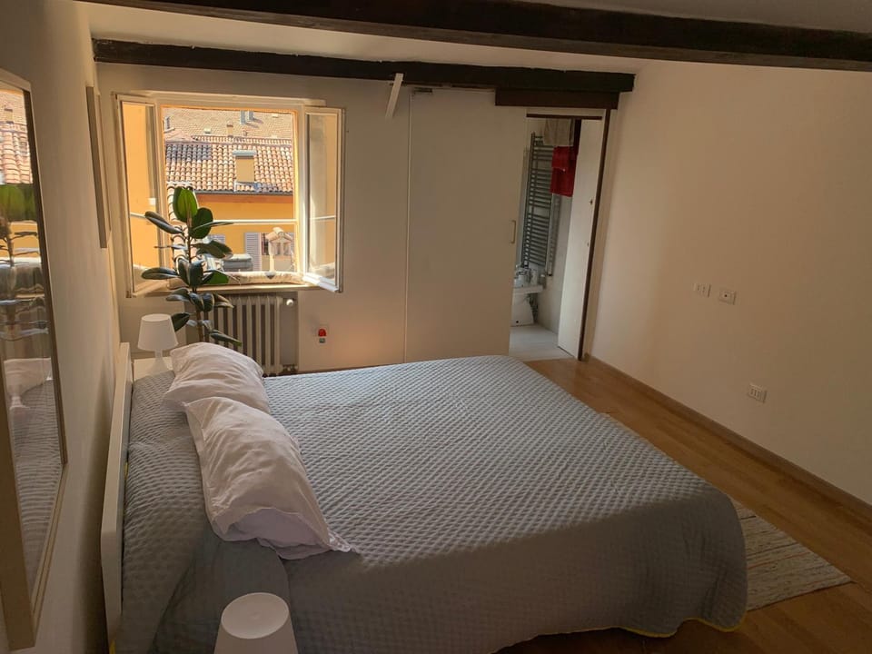Living room, Bedroom