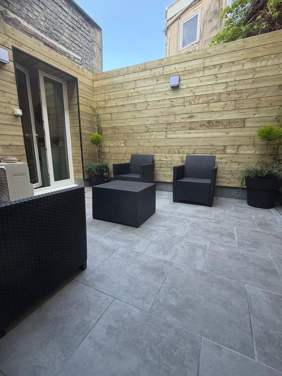 Charmant studio 2 personnes terrasses privé Anzin Apartment in Valenciennes