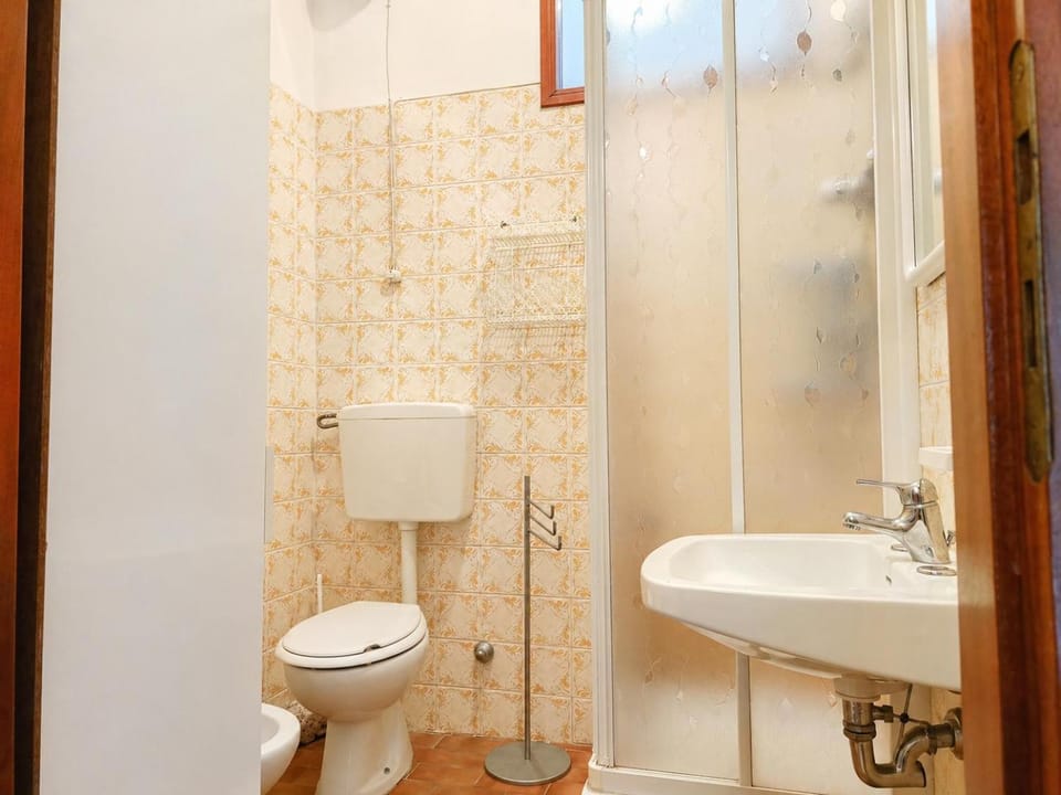 Hostdomus - Poolside Studio with pool Apartment in Ceriale