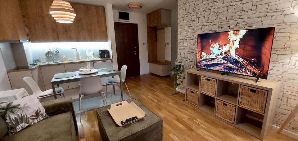 My Life 20 - Green Hill Apartment in Serbia