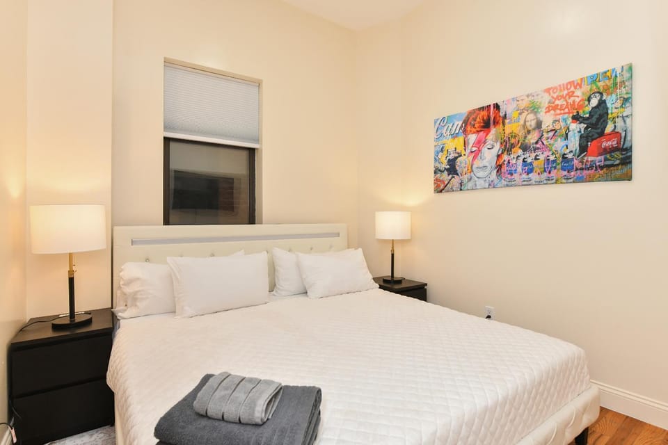 Cozy 2BR Haven Right Above Central Park Apartment hotel in Harlem