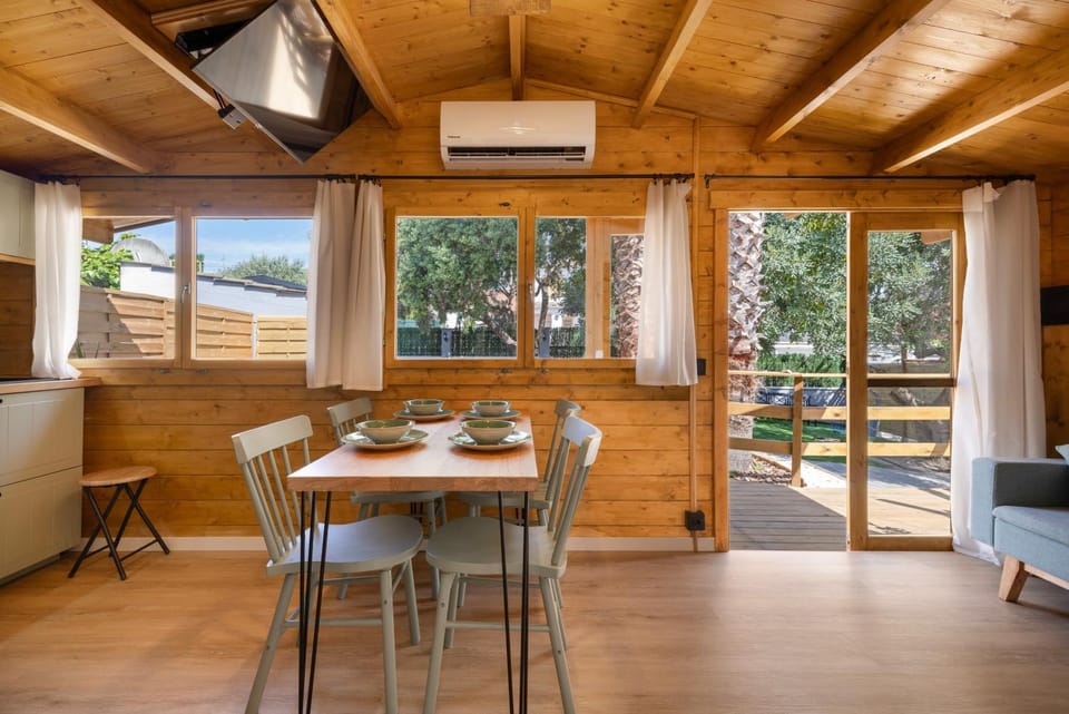 Try and Try Campground/ 
RV Resort in Baix Penedès