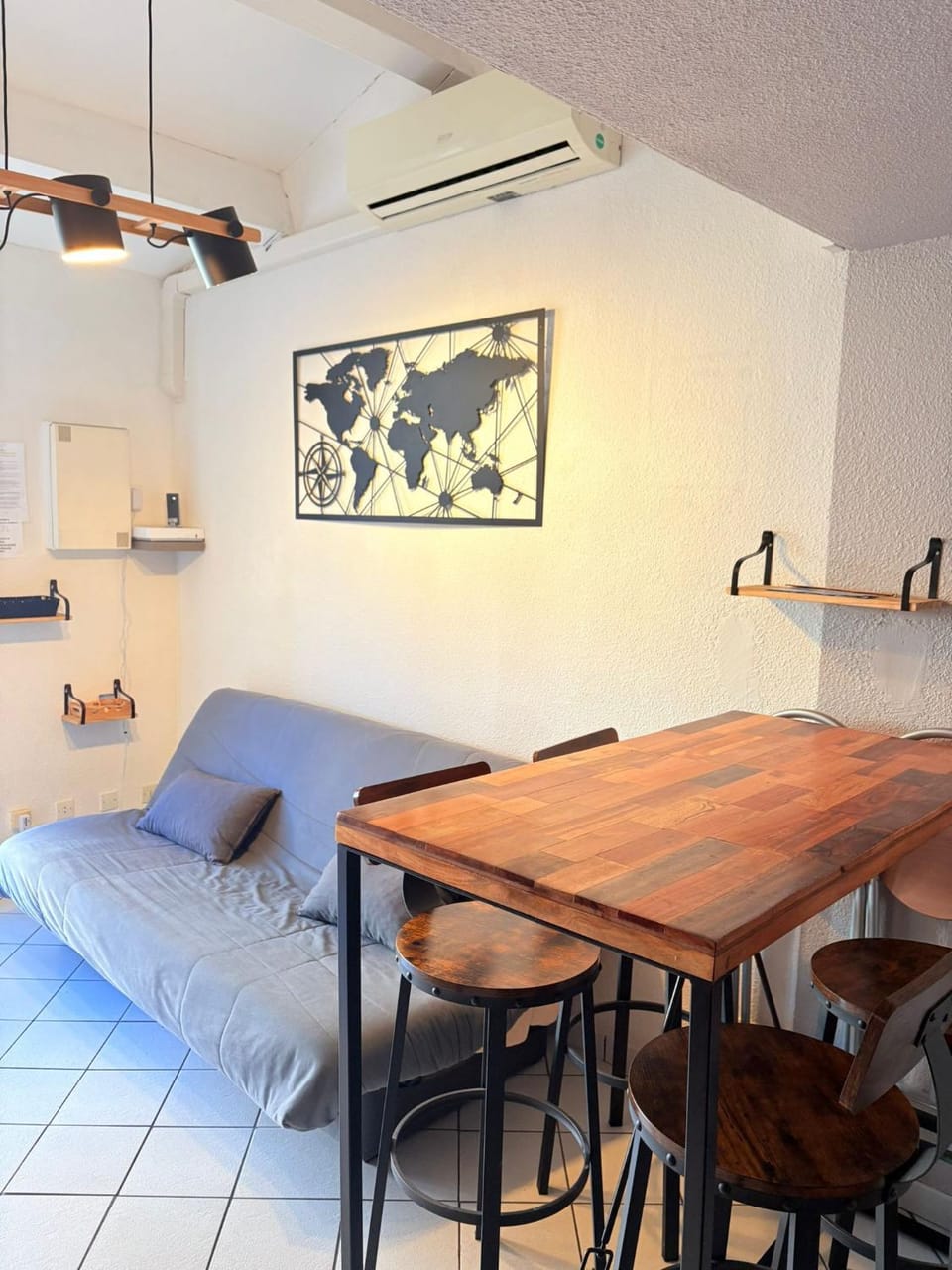 St Cyprien belle maisonette grande terrasse House in Saint-Cyprien