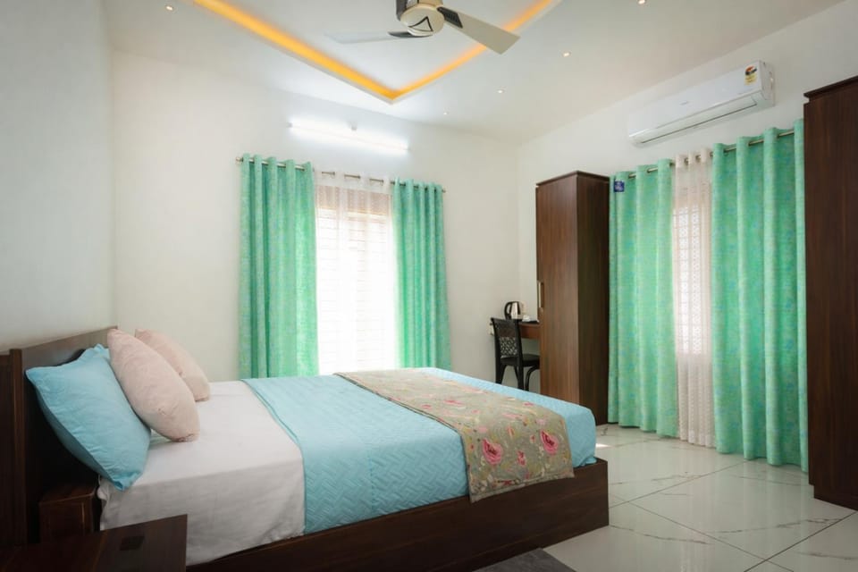 Bed, Bedroom, wardrobe, air conditioner, air conditioner