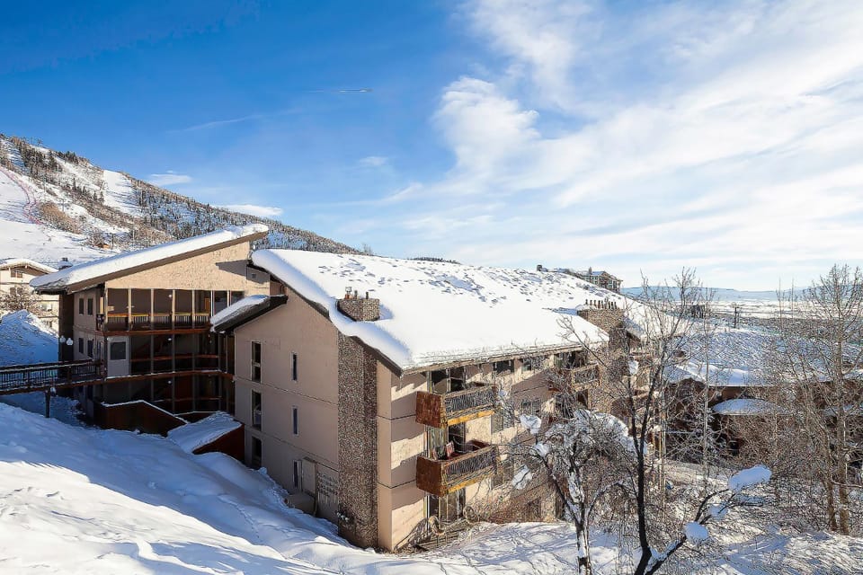 SC400 - Storm Meadows I at Christie Base Apartment in Steamboat Springs