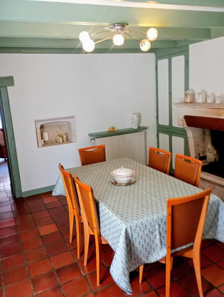 La Fontaine aux Fées House in Nouvelle-Aquitaine
