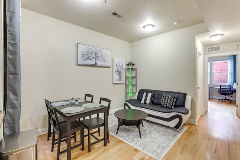 5B/2B Entire Apt in Philadelphia - Temple Apartment in Philadelphia